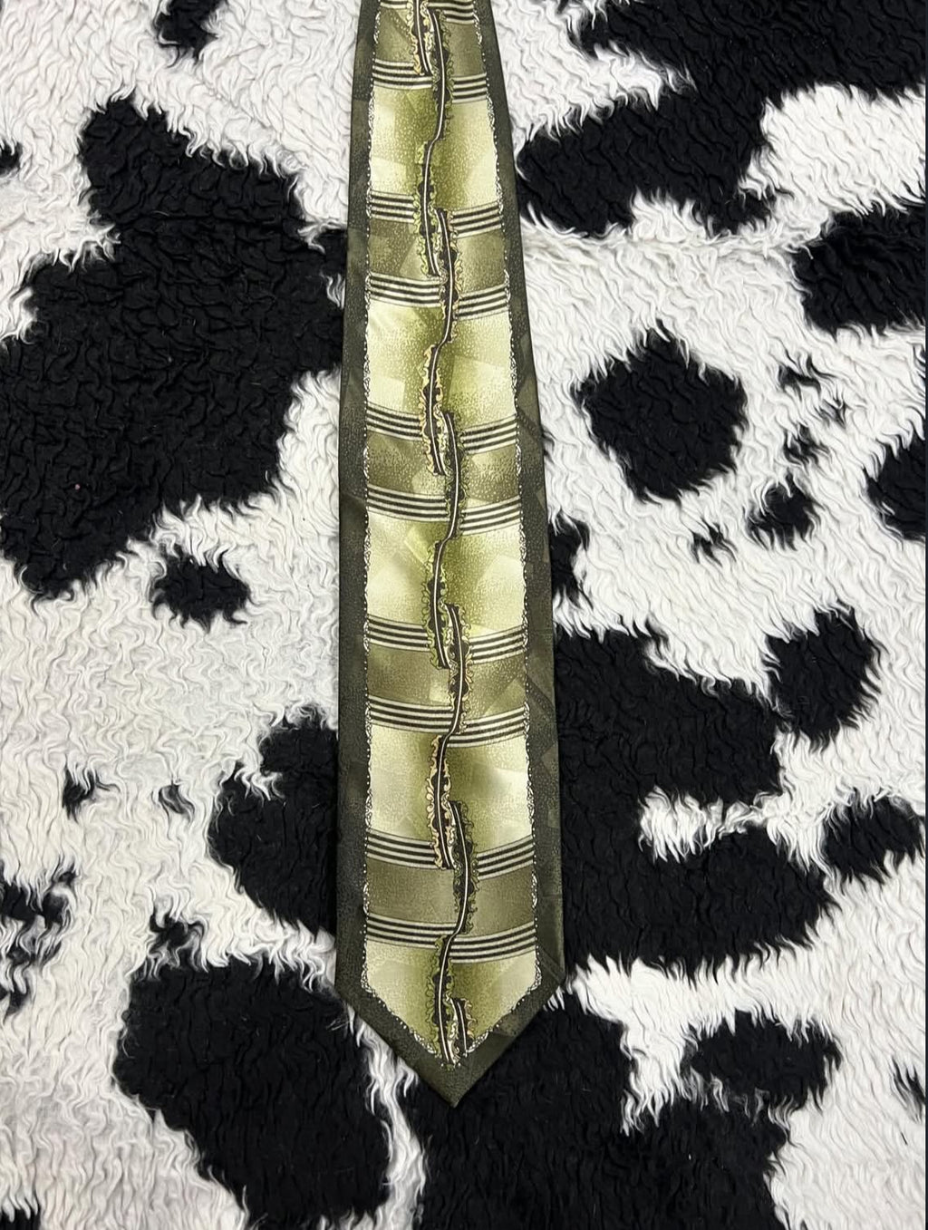 Daniel Elissa Green Bordered Tie