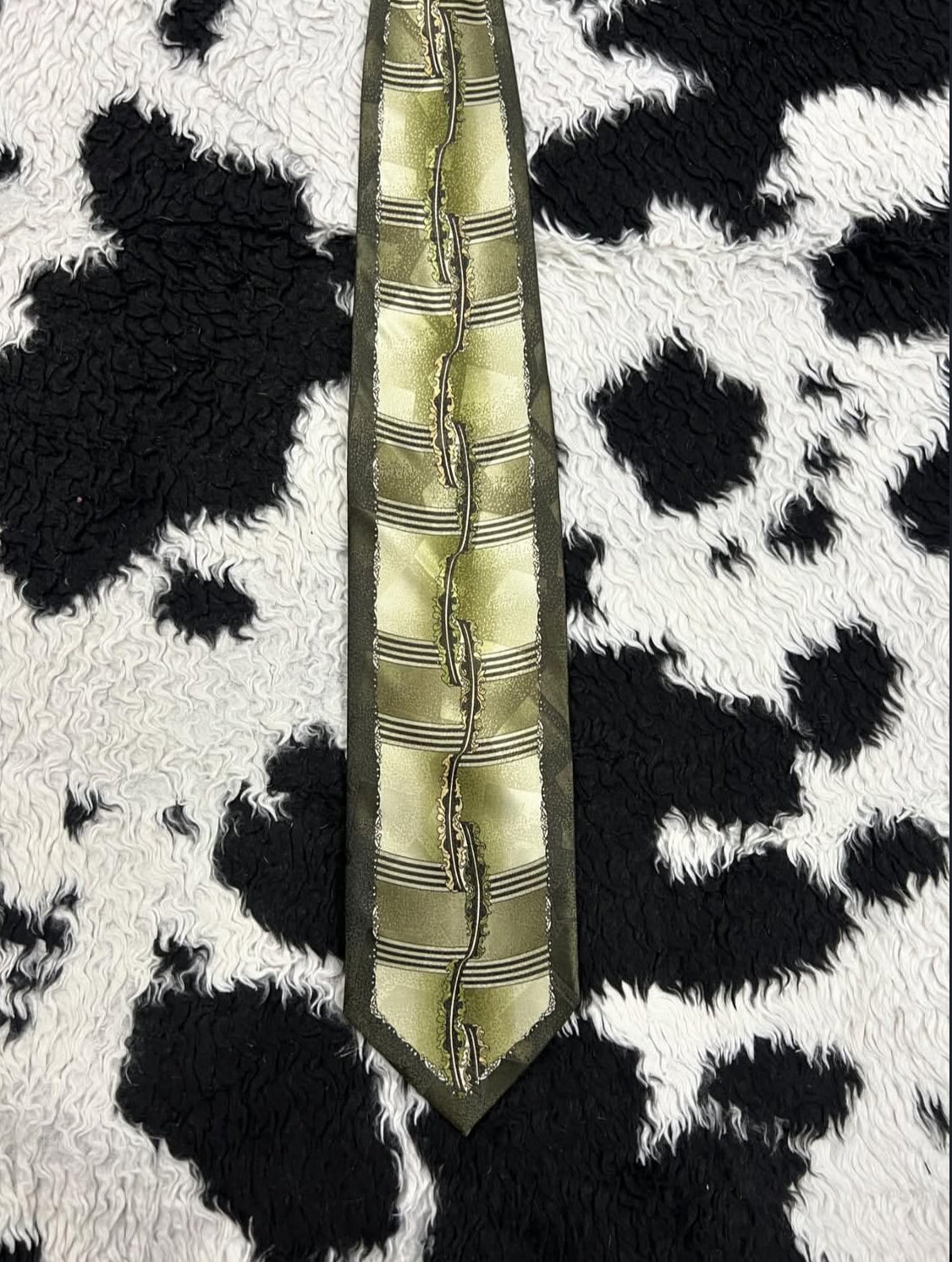 Daniel Elissa Green Bordered Tie