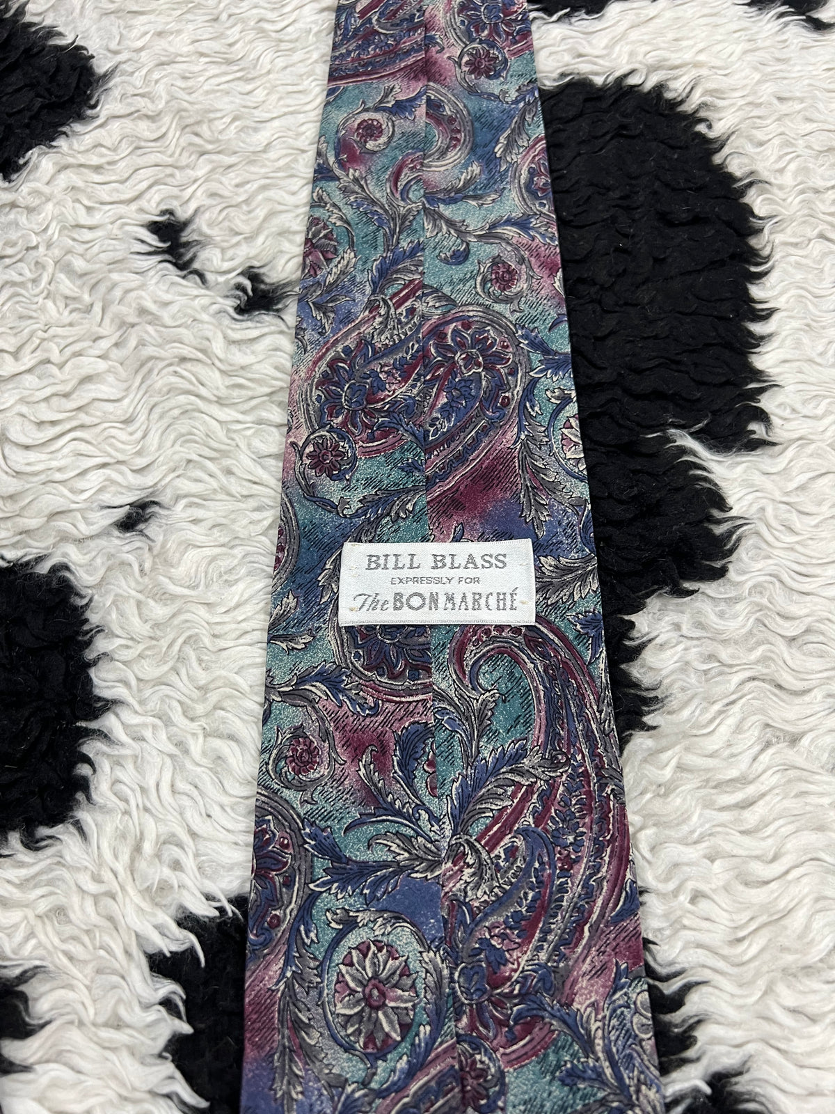 Bill Blass Abstract Tie