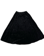Black Pleated Long Velvet Skirt