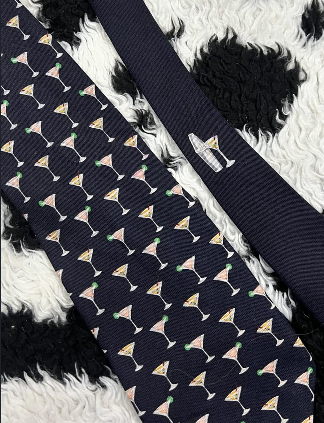 Off Island Martini Tie