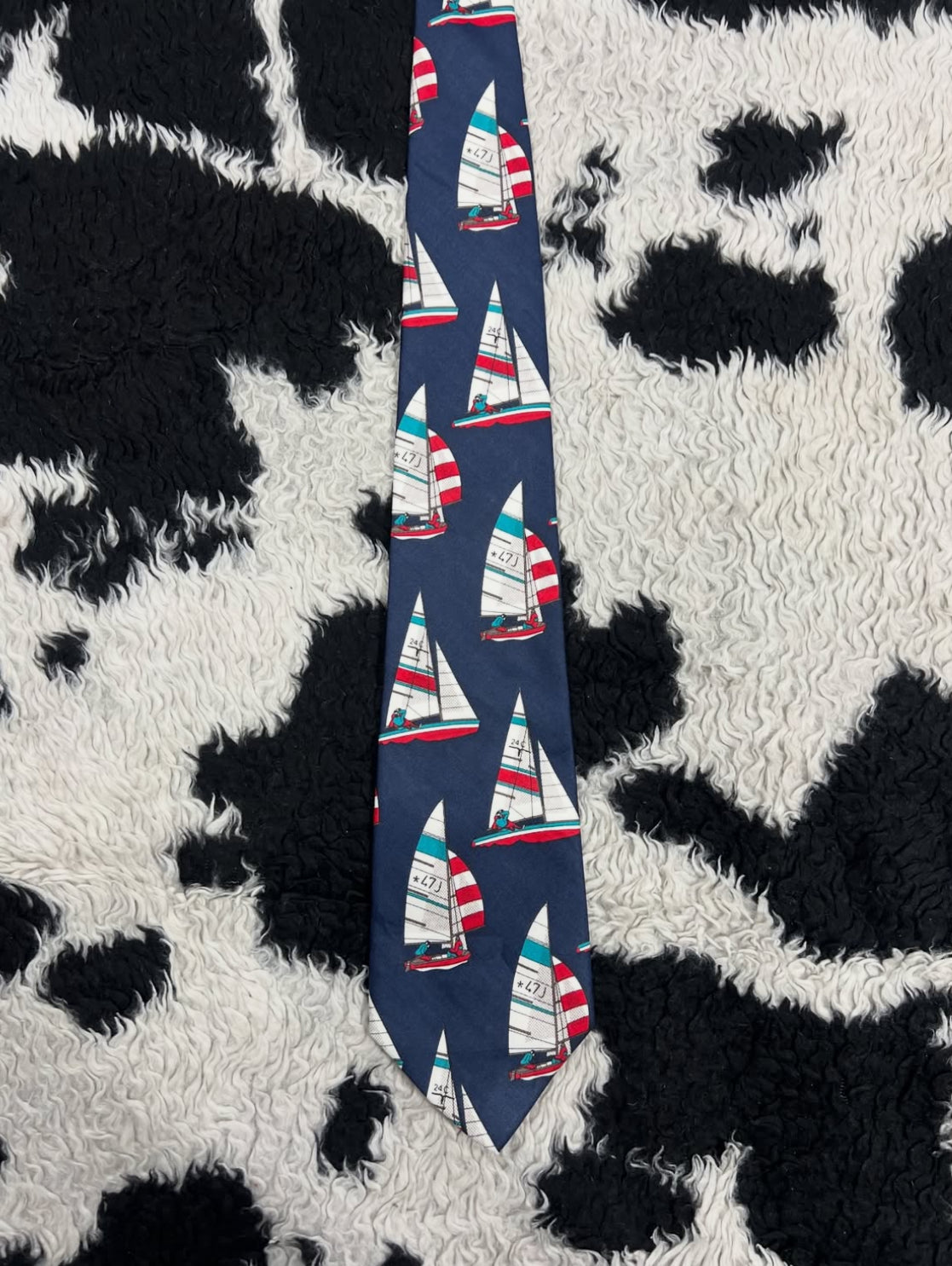 Sailing Boats Tie