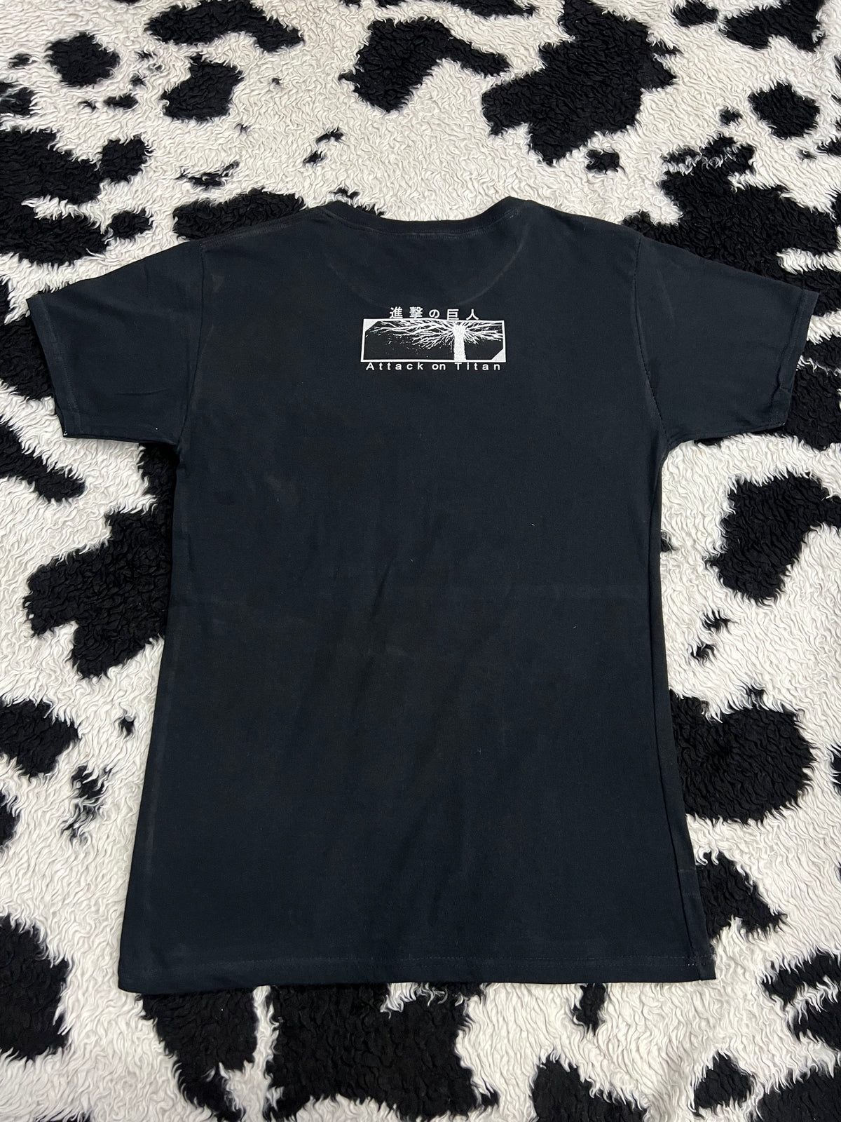Attack on Titans Tee (Medium)