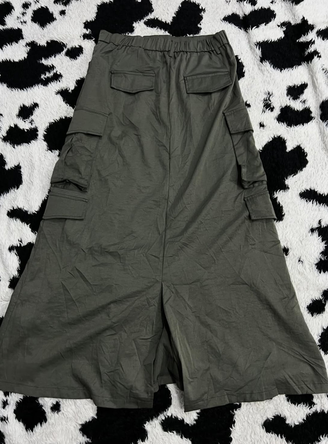 Green Zipper Cargo Skirt