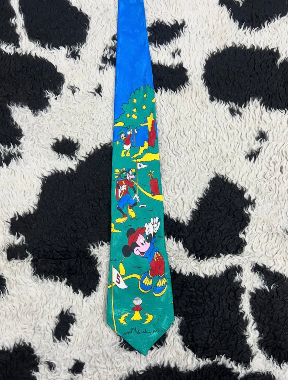 Mickey Mouse & Friends Golfing Tie