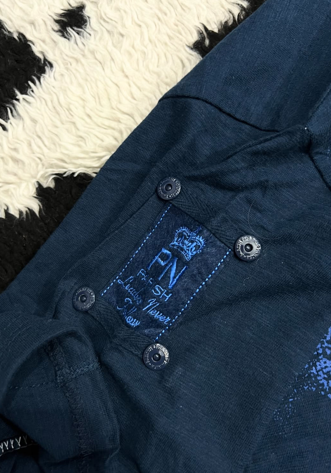 y2k Detailed Born Leader Tee (Large)