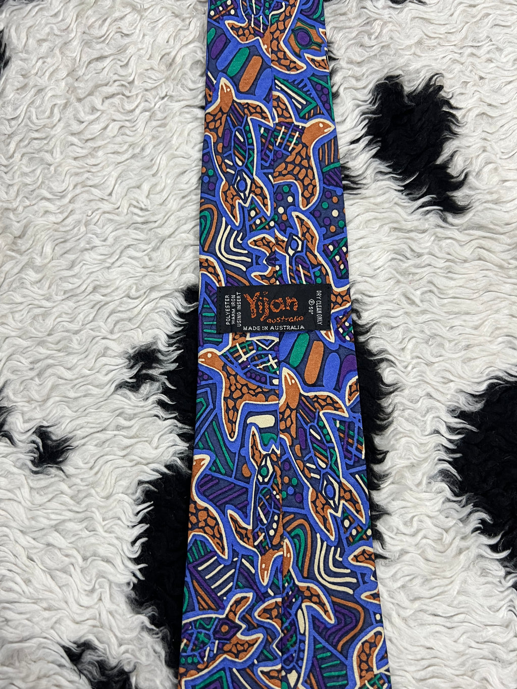 Yijan Turtles Art Tie