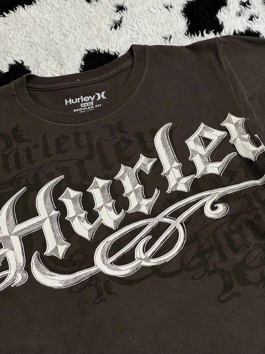 Hurley Tee (Large)