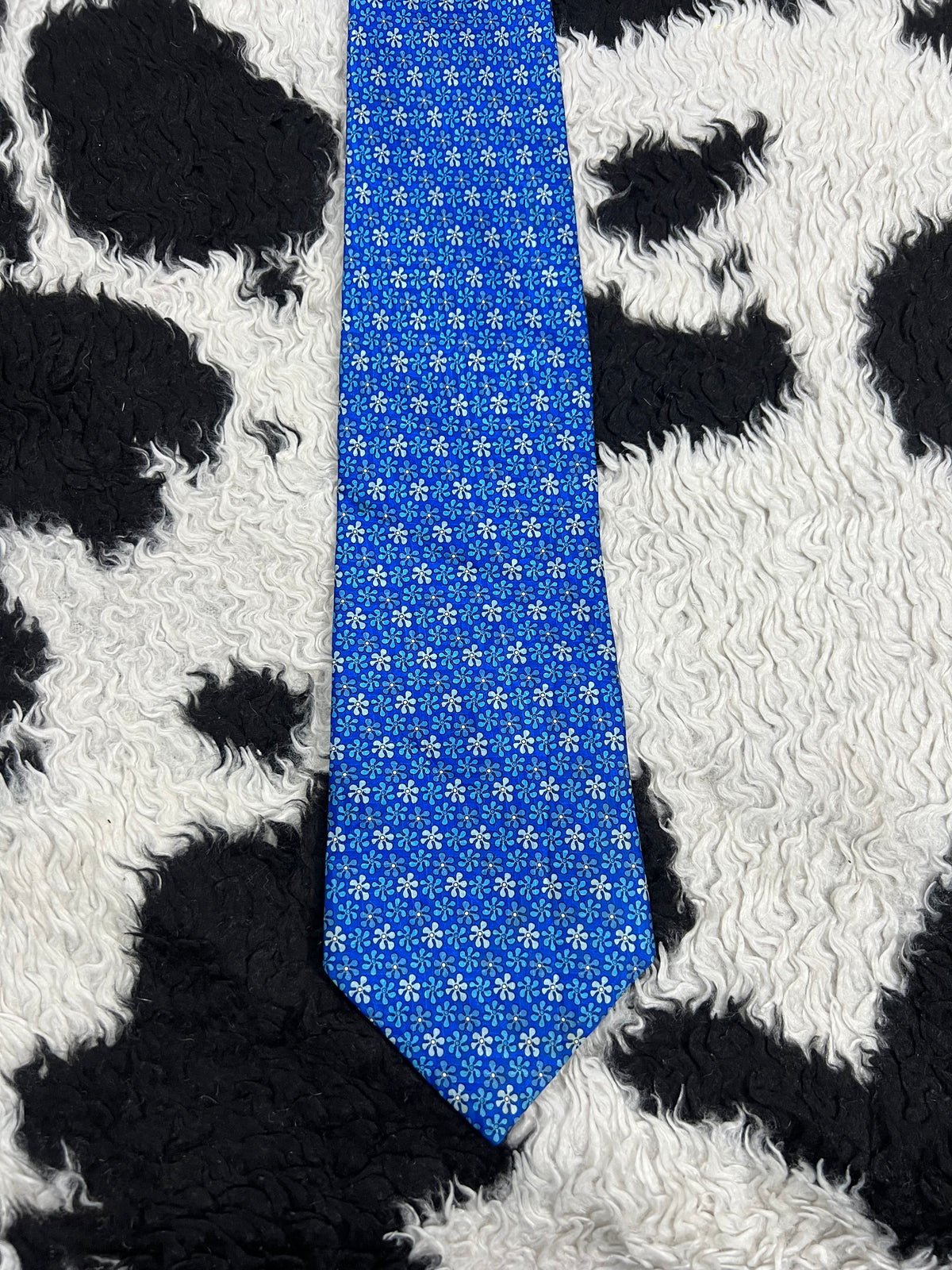 Blue Flowers Tie
