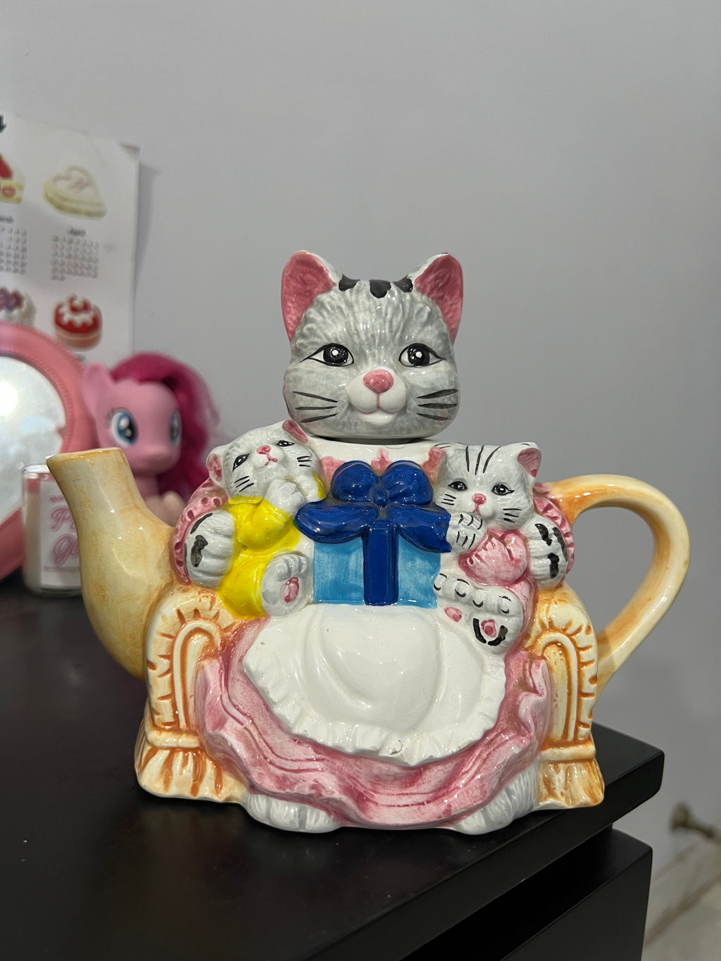 Cat Family Ceramic Kettle