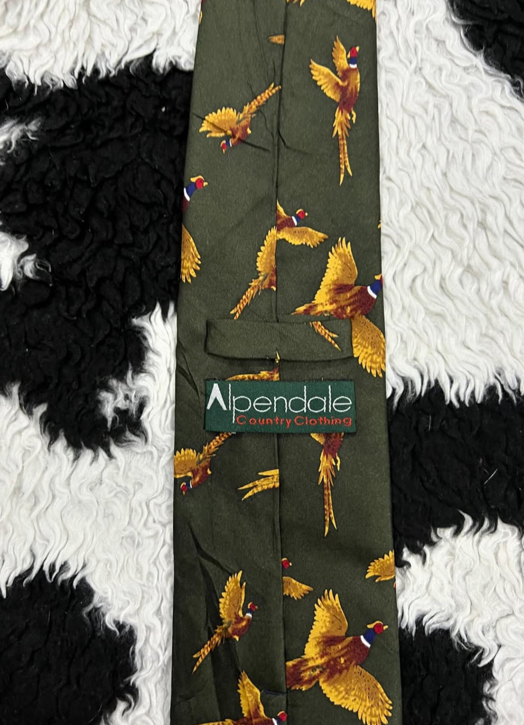 Flying Pheasants Tie