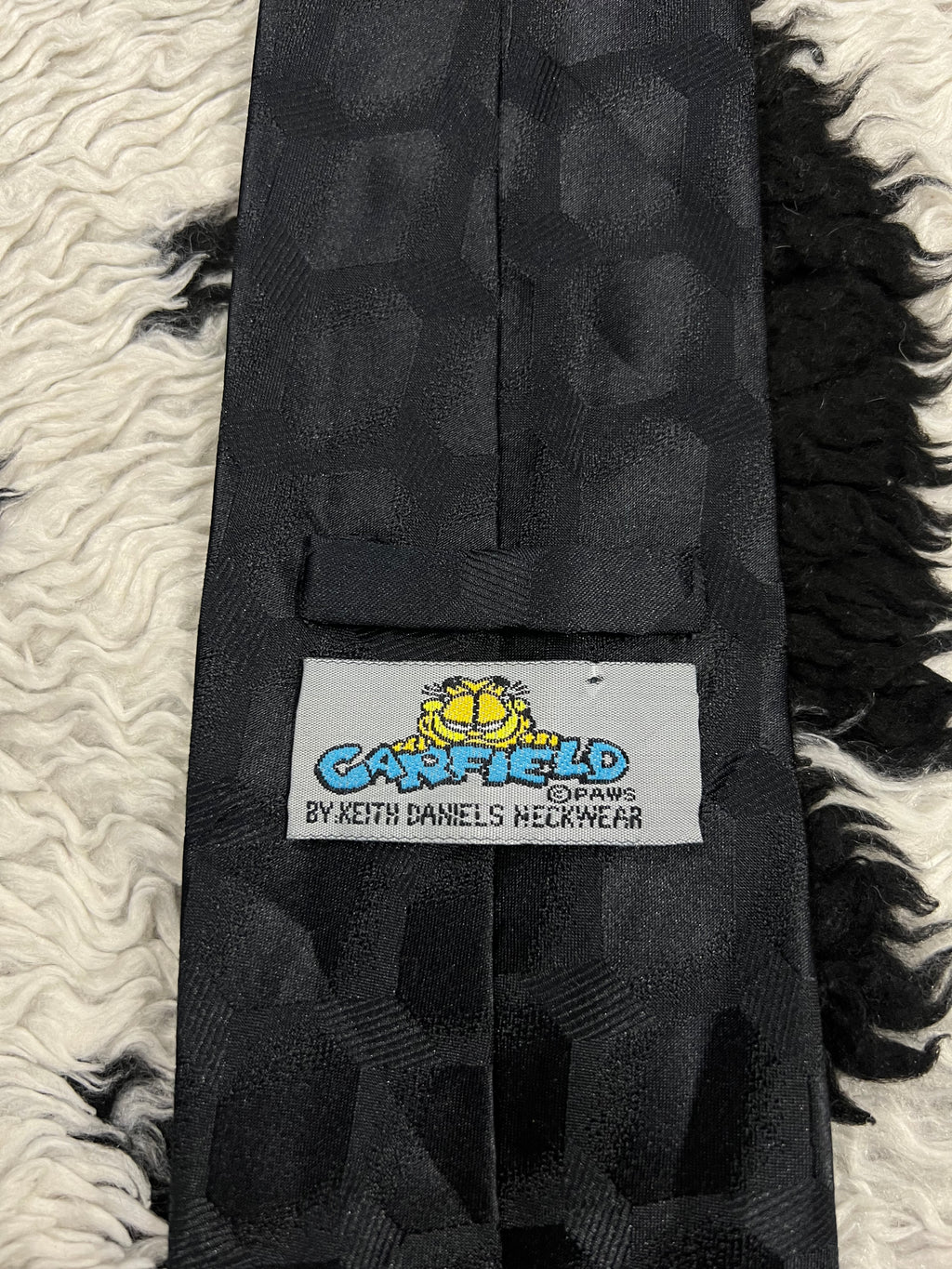 Garfield Hearts Tie