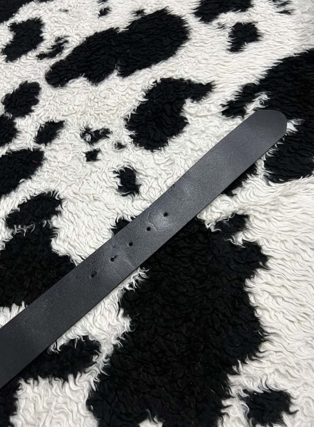 Bow-Studded Belt