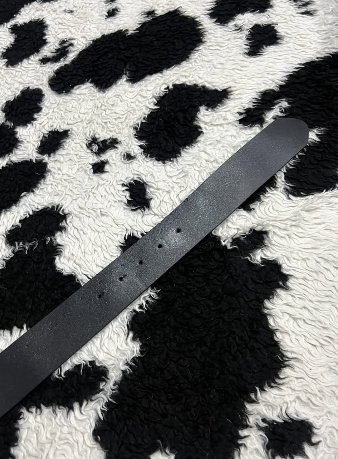 Bow-Studded Belt