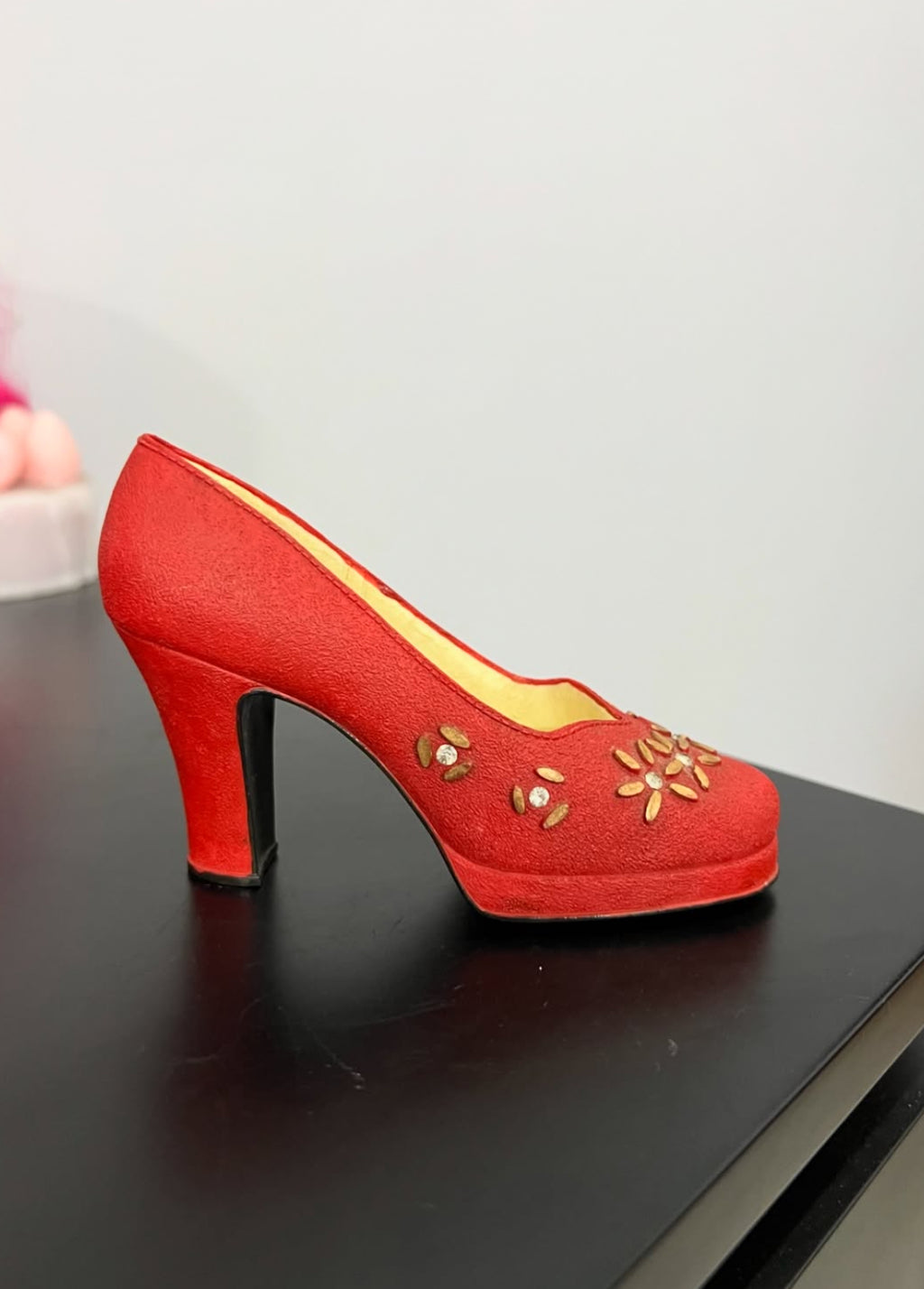 Red Heel Trinket