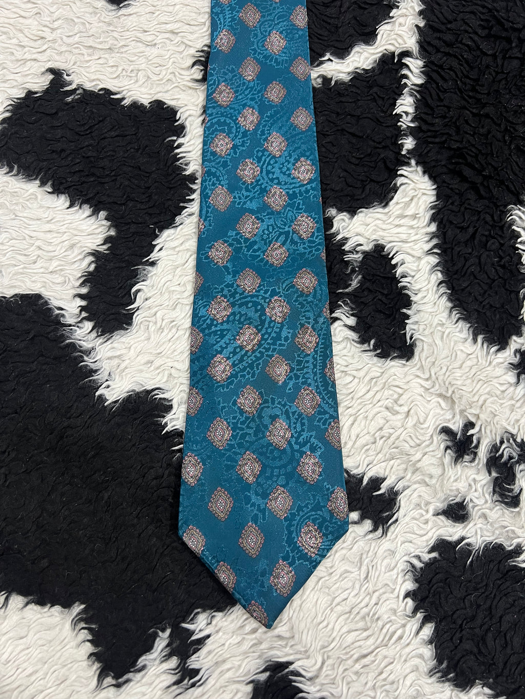 Van Heusen Double-Textured Tie
