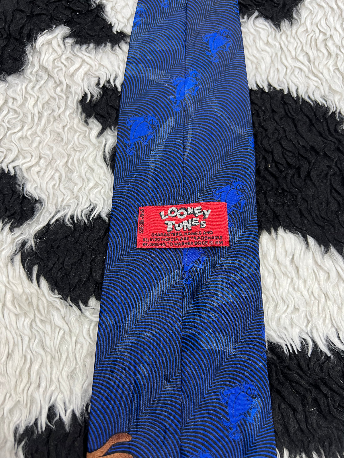 Vintage 1995 Looney Tunes Taz Tornado Tie