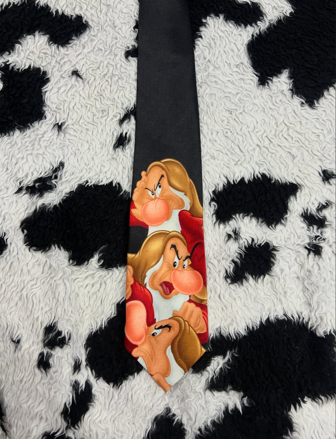 Snow White Grumpy Tie