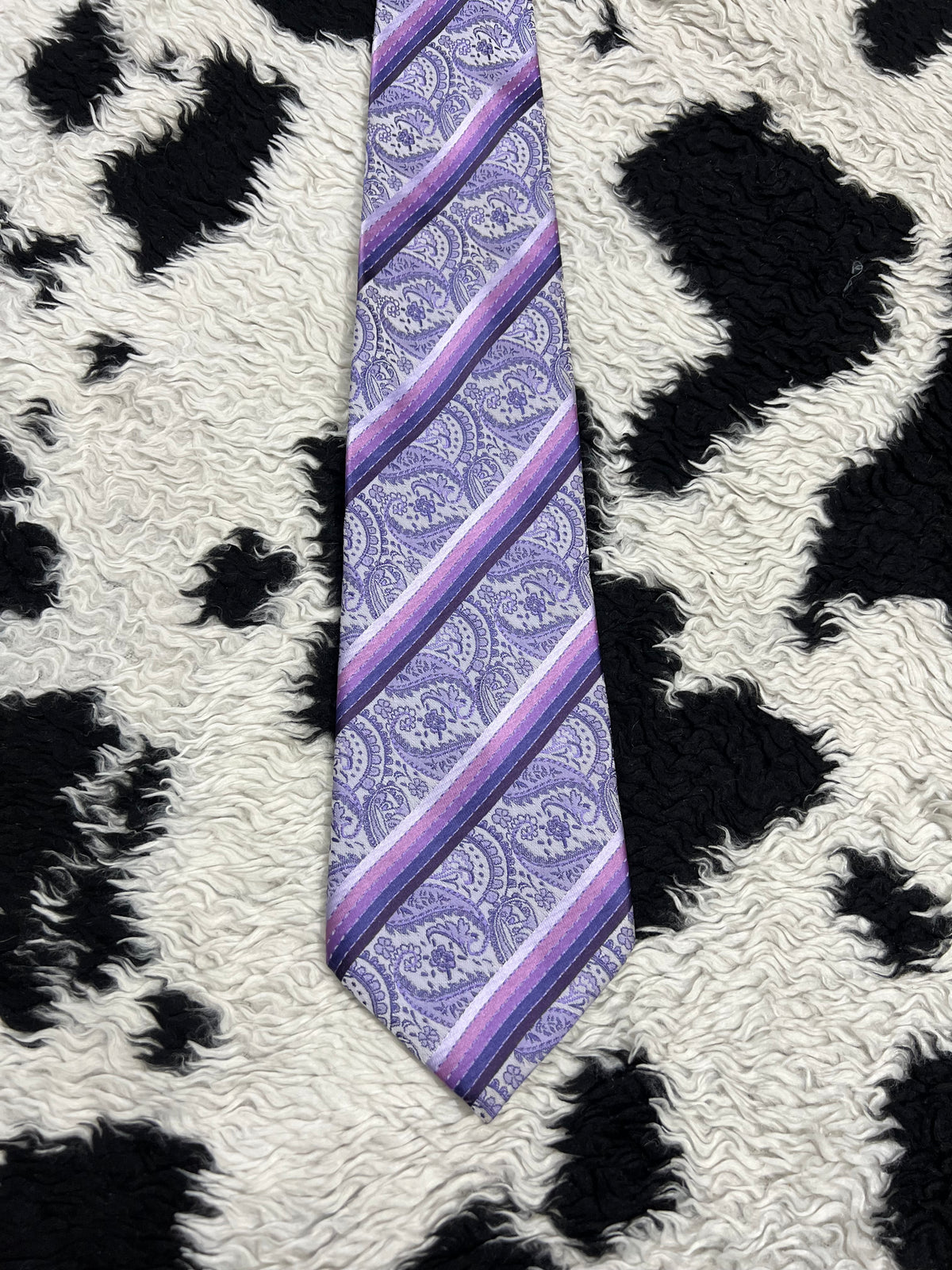 Empra Purple Embroidered Tie