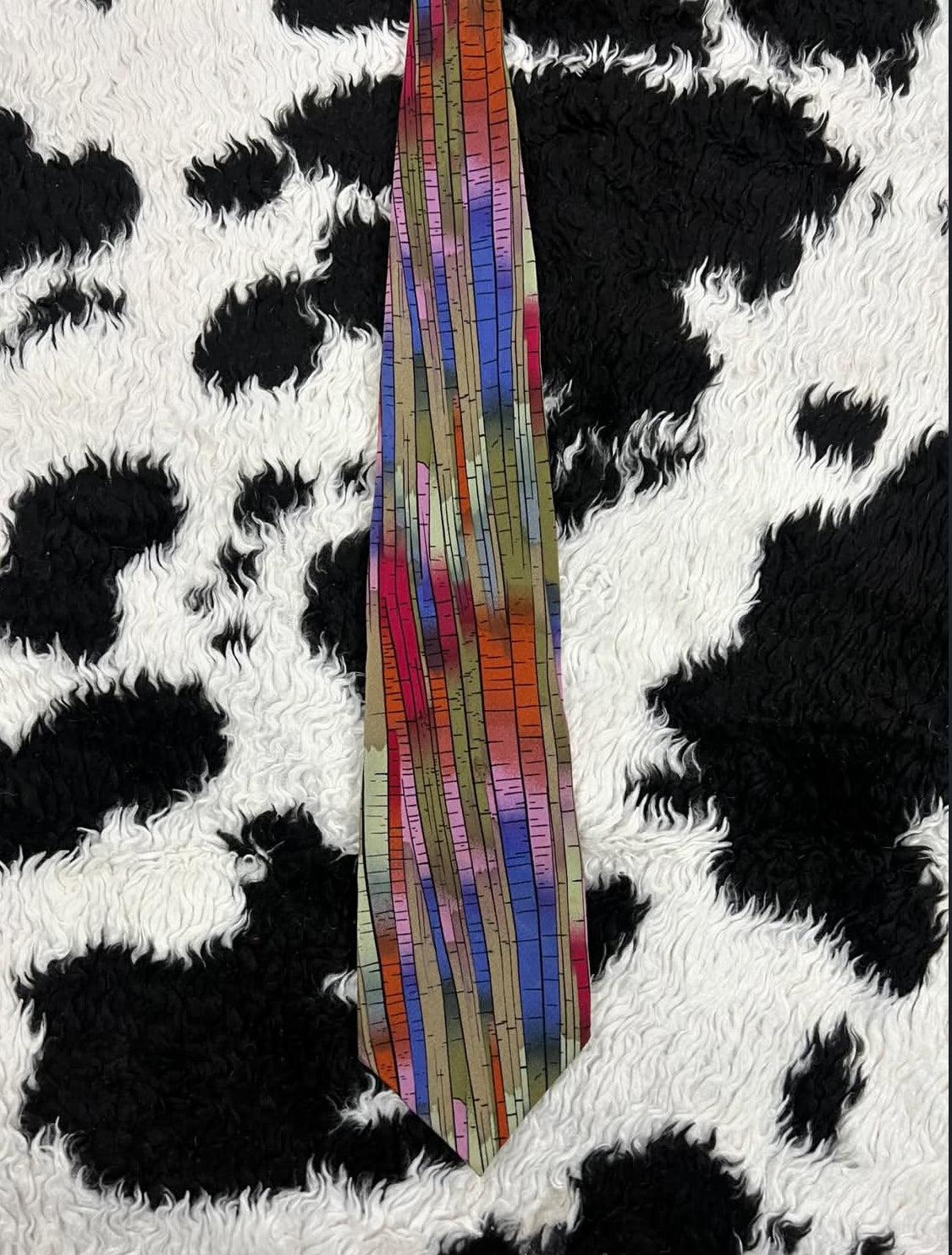 Molecular Expression Tie