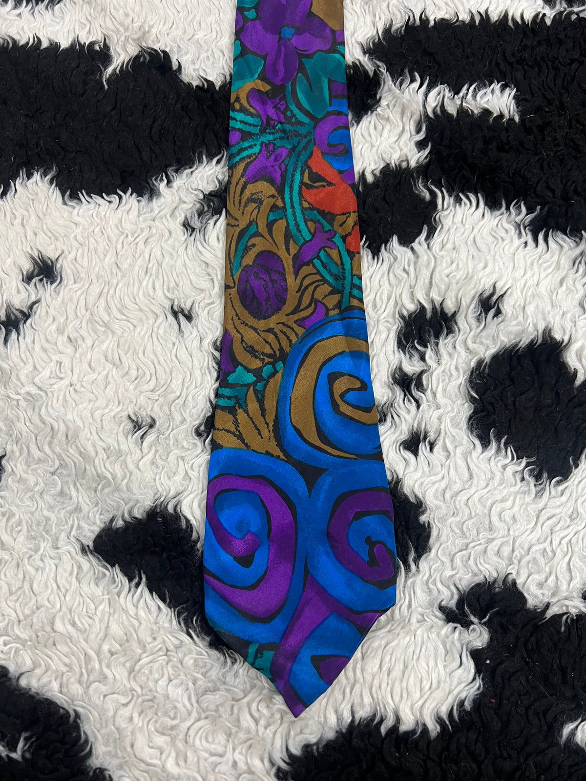 Michelsons Swirl Tie
