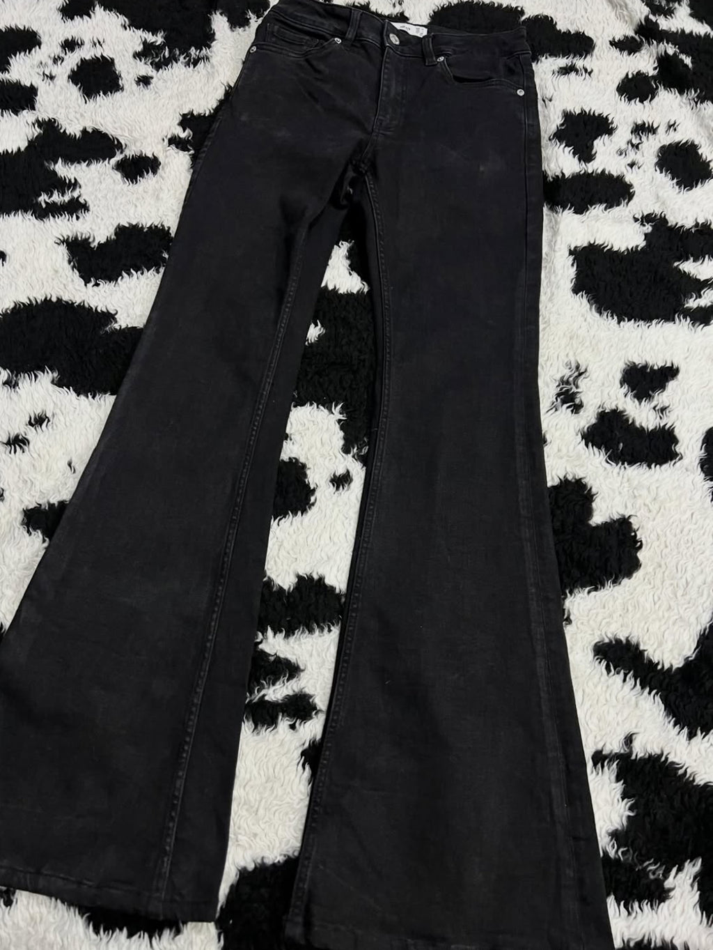 MANGO Black Flare Denims (Waist 26)