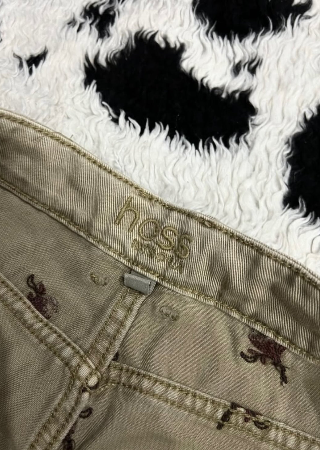 Hoss Floral Embroidered Denims (Waist 32-34)