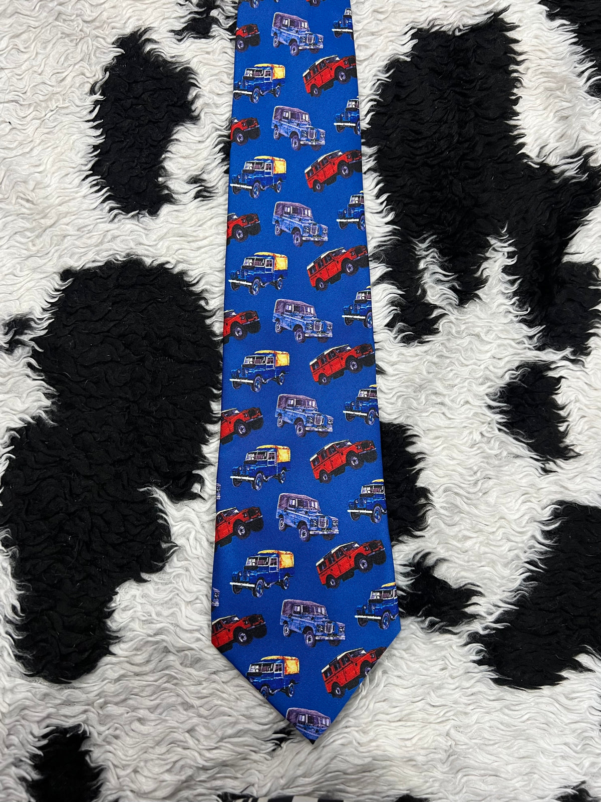 Jeeps Graphic Tie
