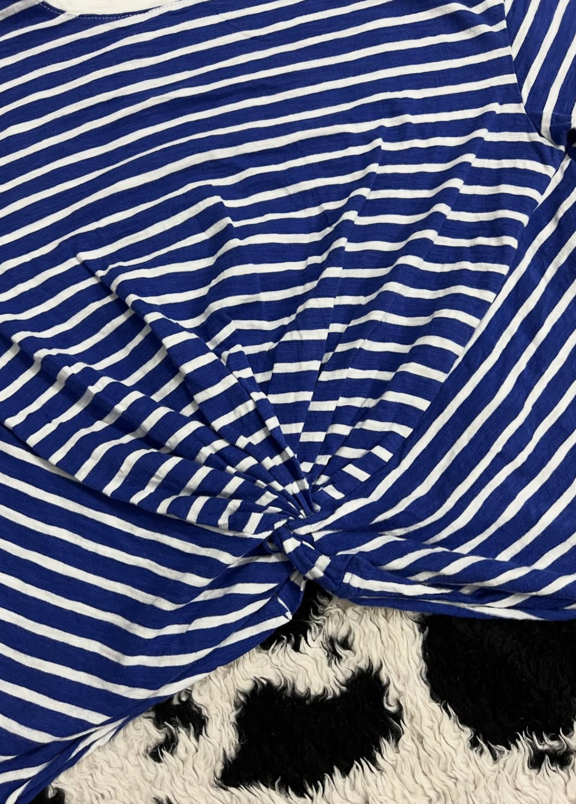 Blue & White Striped Tied-Up Shirt (Medium / Large)