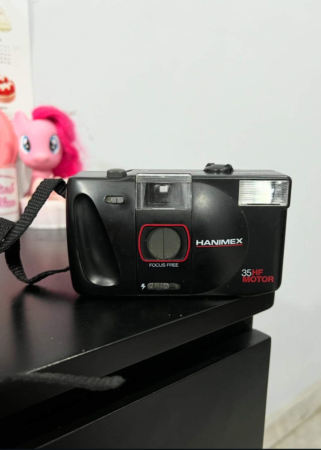 Vintage 90s Camera