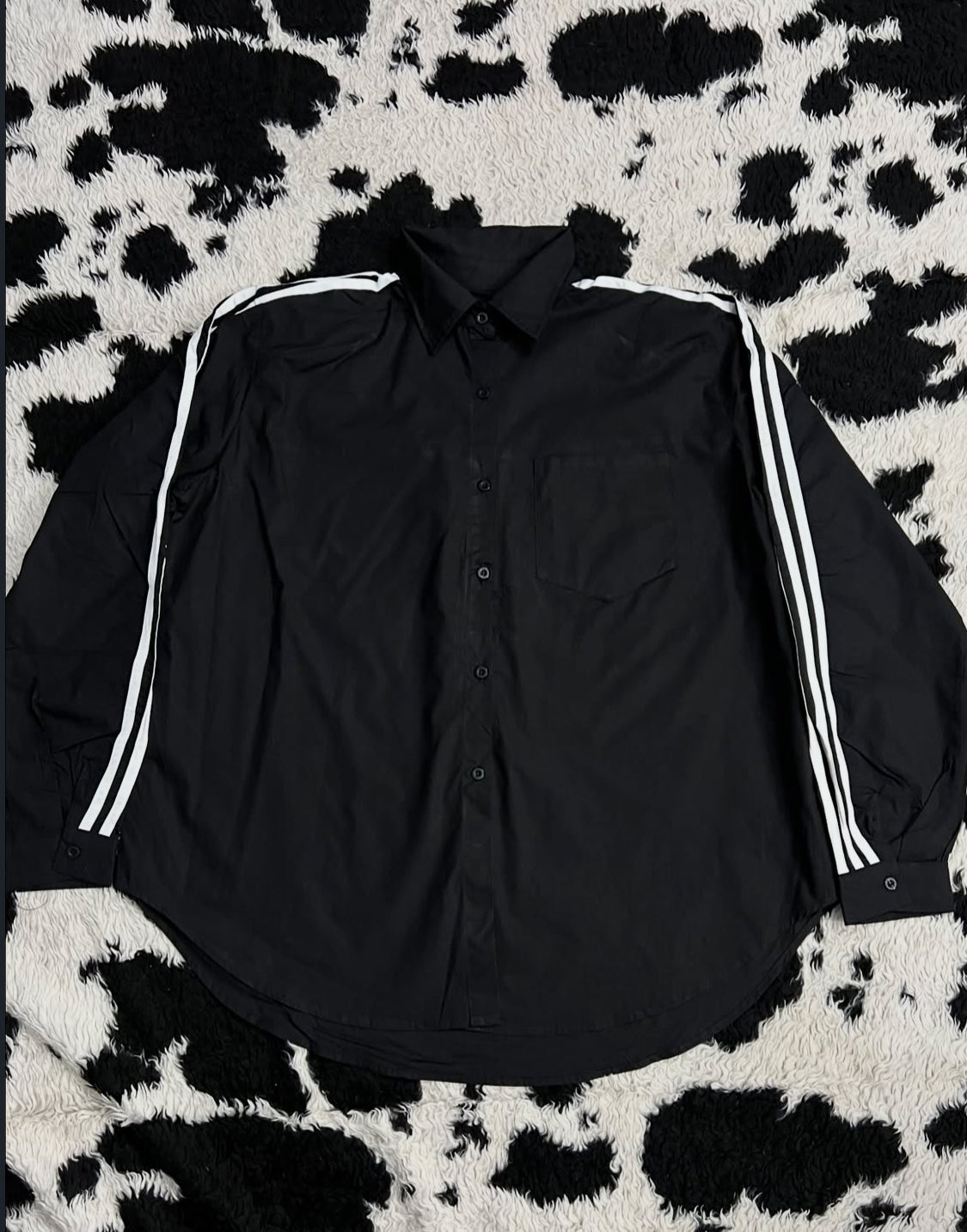 Black & White Lined Sleeve Buttonup