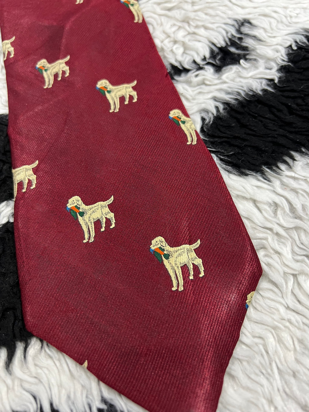 Golden Retriever with Bird in Mouth Tie