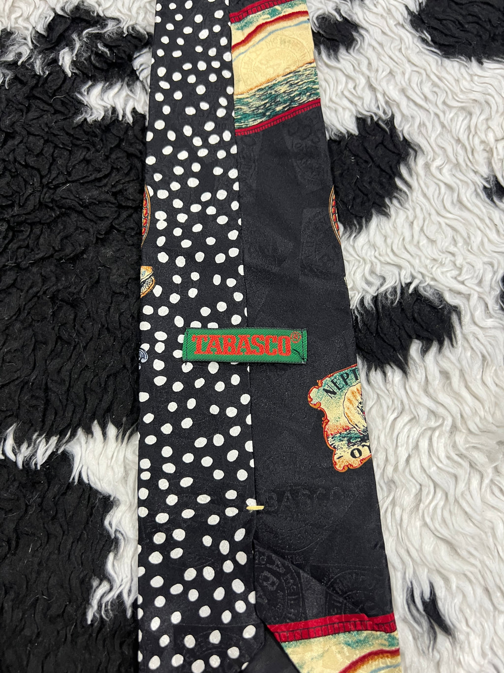 Tabasco Neptune Oysters Ships Tie