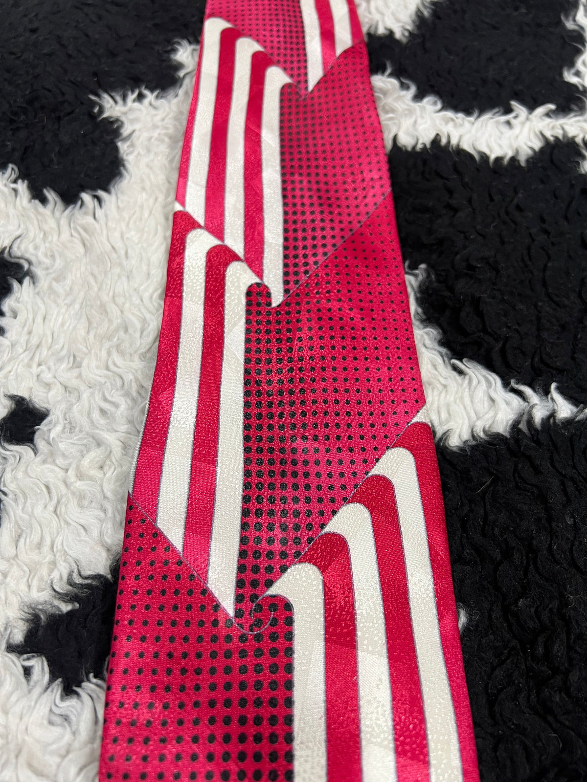 Daniel Elissa Hot Pink & White Tie