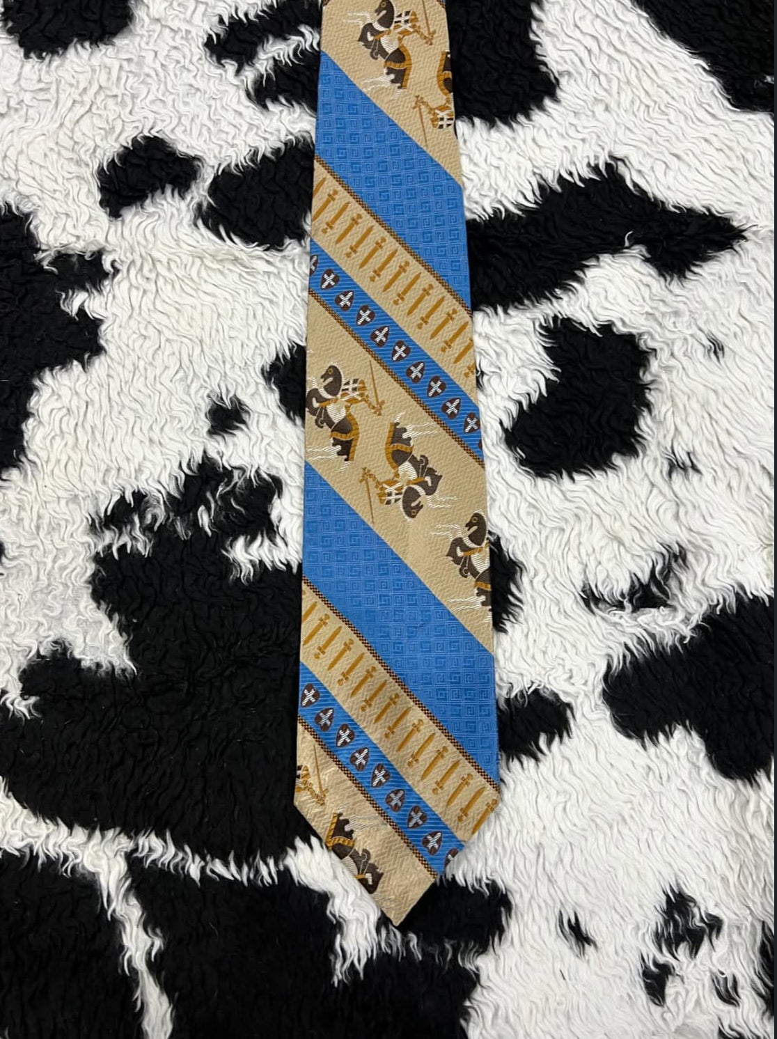 Knight on Horse Tie
