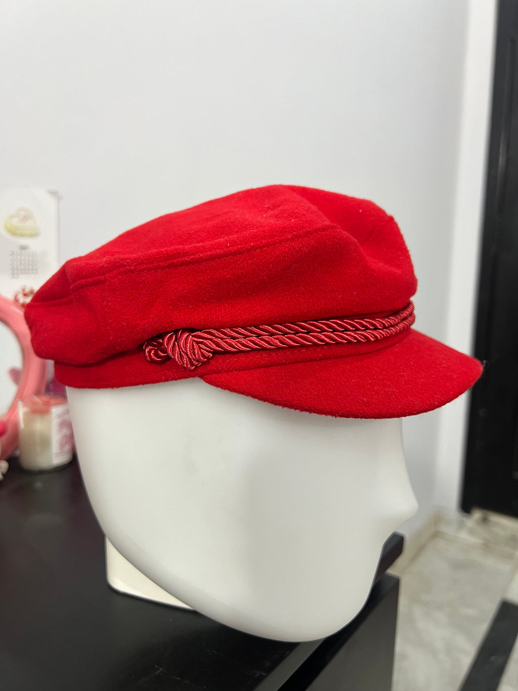 H&M DIVIDED Fiddler Cap