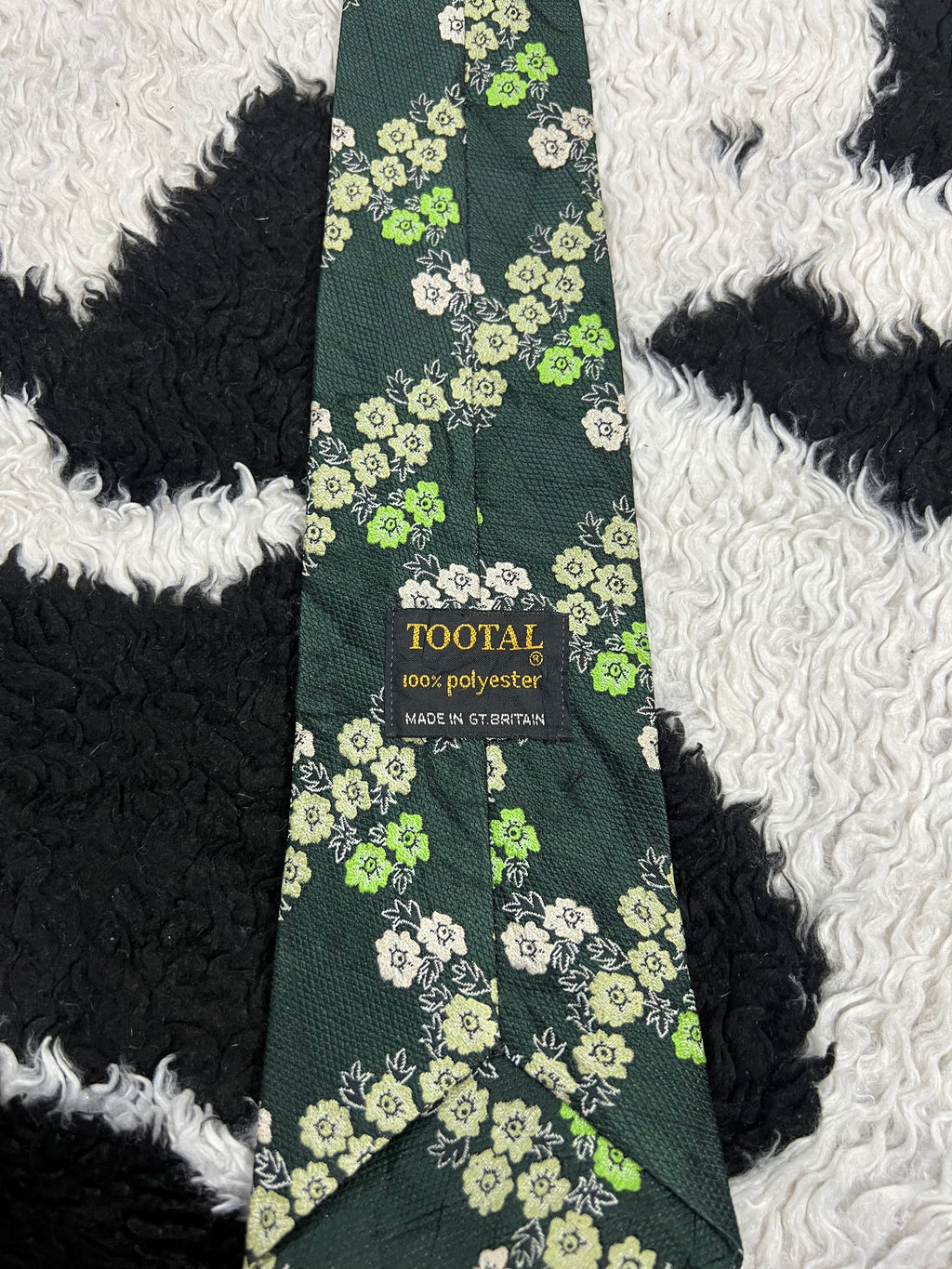 Tootal Green Floral Embroidered Tie