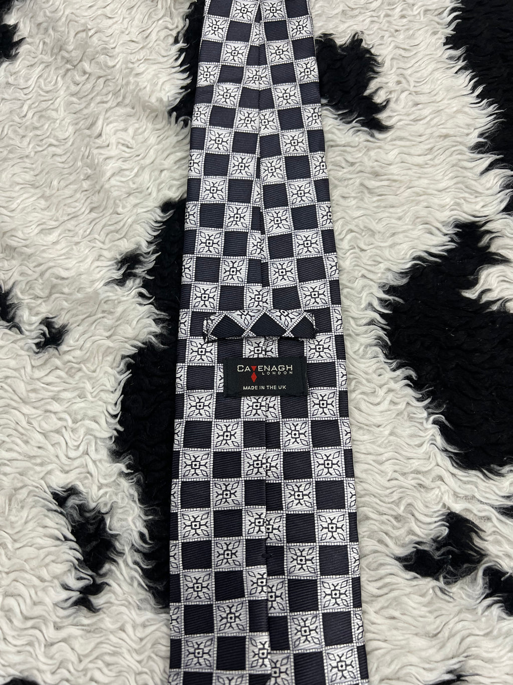 Cavenagh Black & White Tie