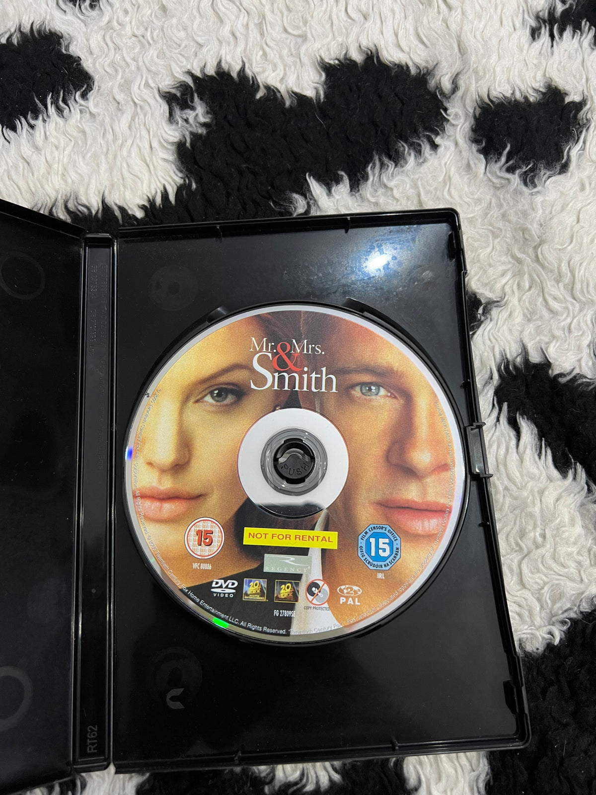 Mr. & Mrs. Smith DVD