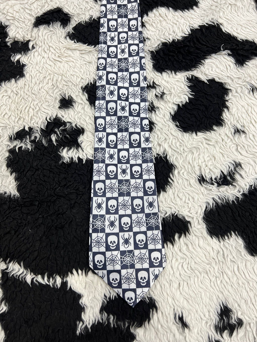 Skulls & Spiders Tie
