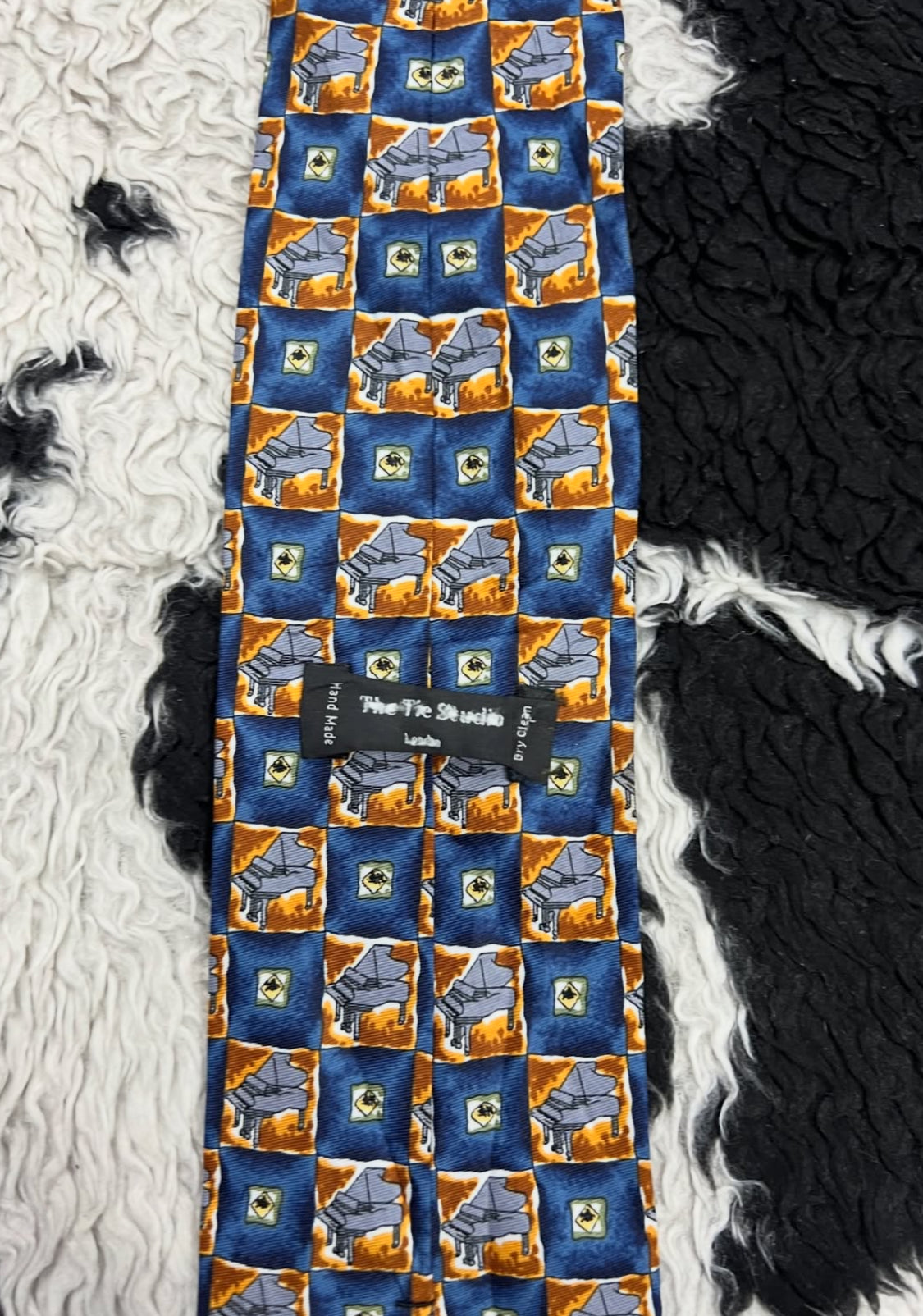 Piano Tie