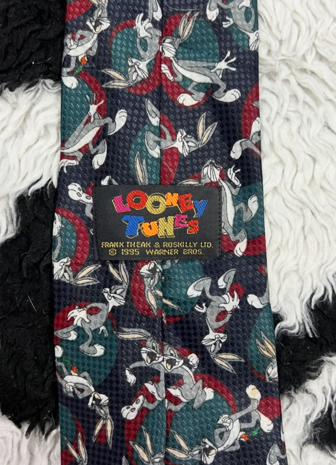 Vintage 1995 Bugs Bunny Tie