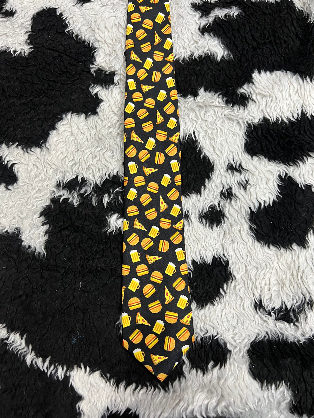Fast Food & Beer Narrow Tie
