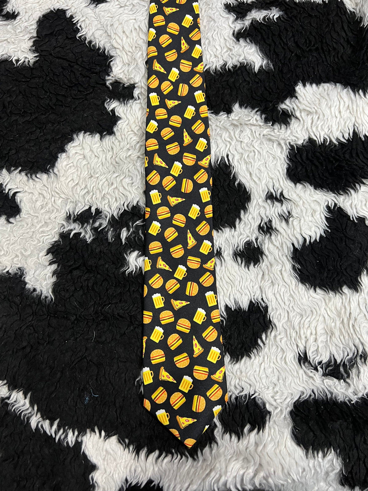 Fast Food & Beer Narrow Tie