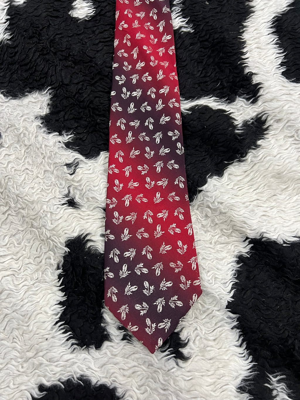 Sapphire Double-Shaded Red Tie