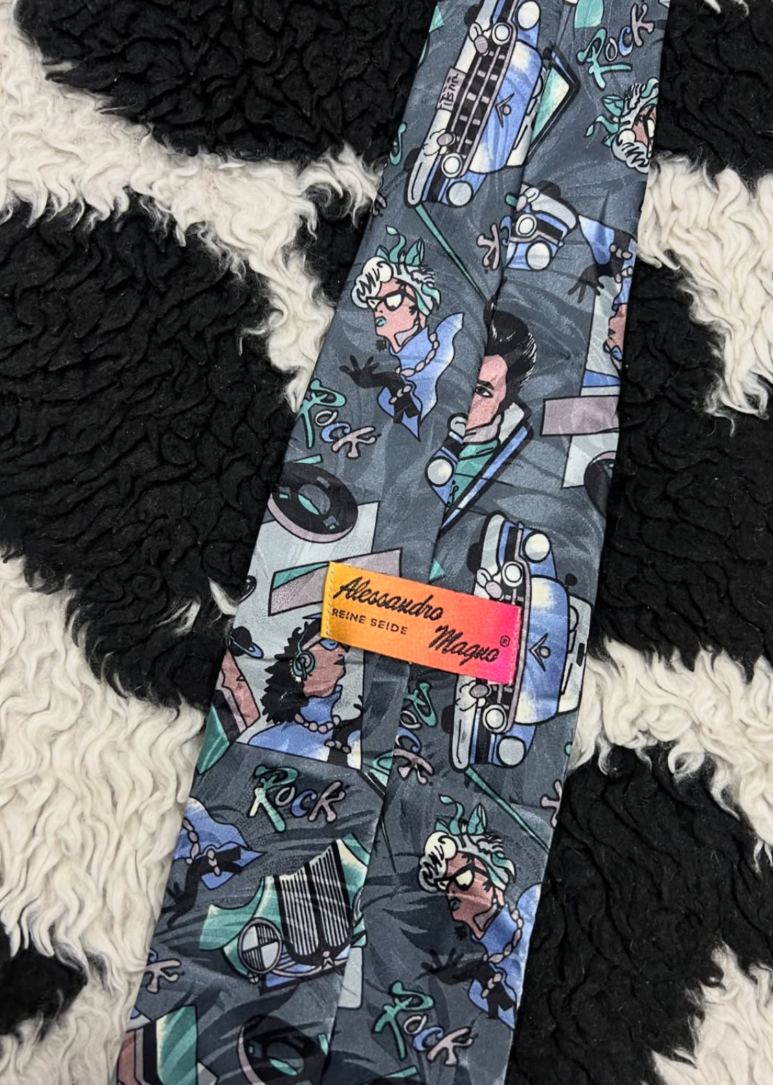 Vintage Elvis Tie