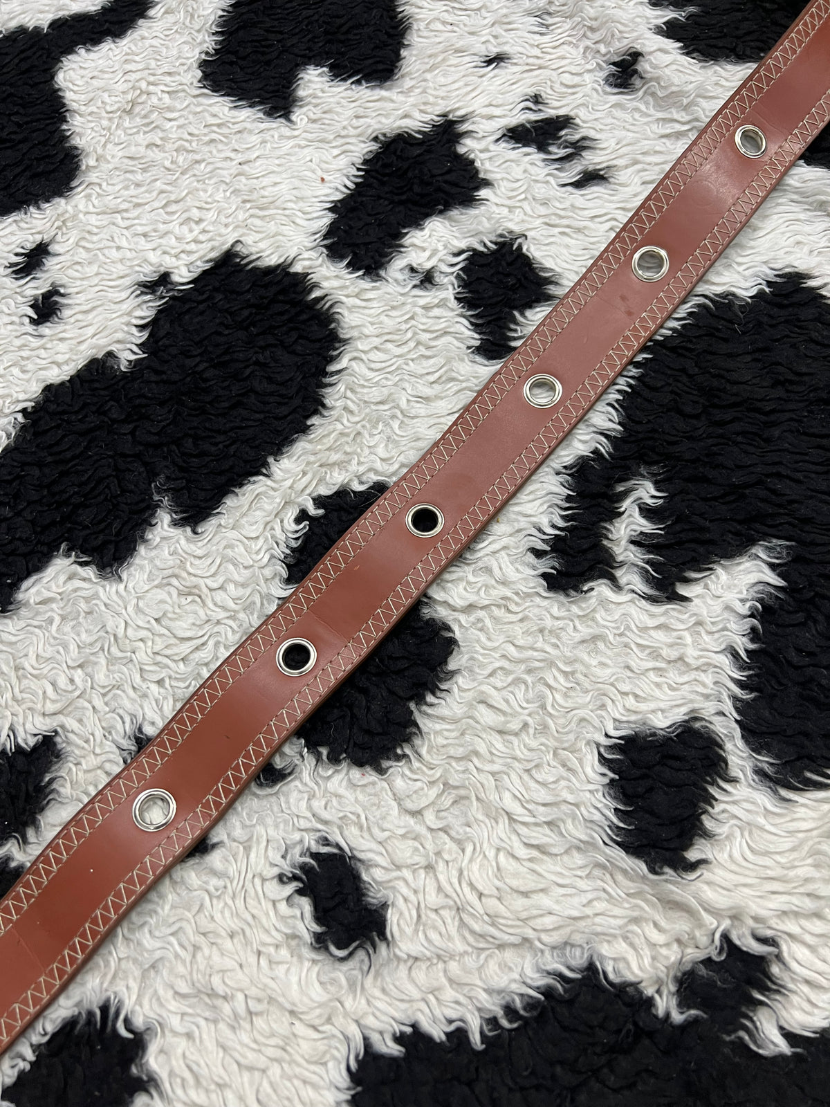 Wide Single Hole Brown Belt