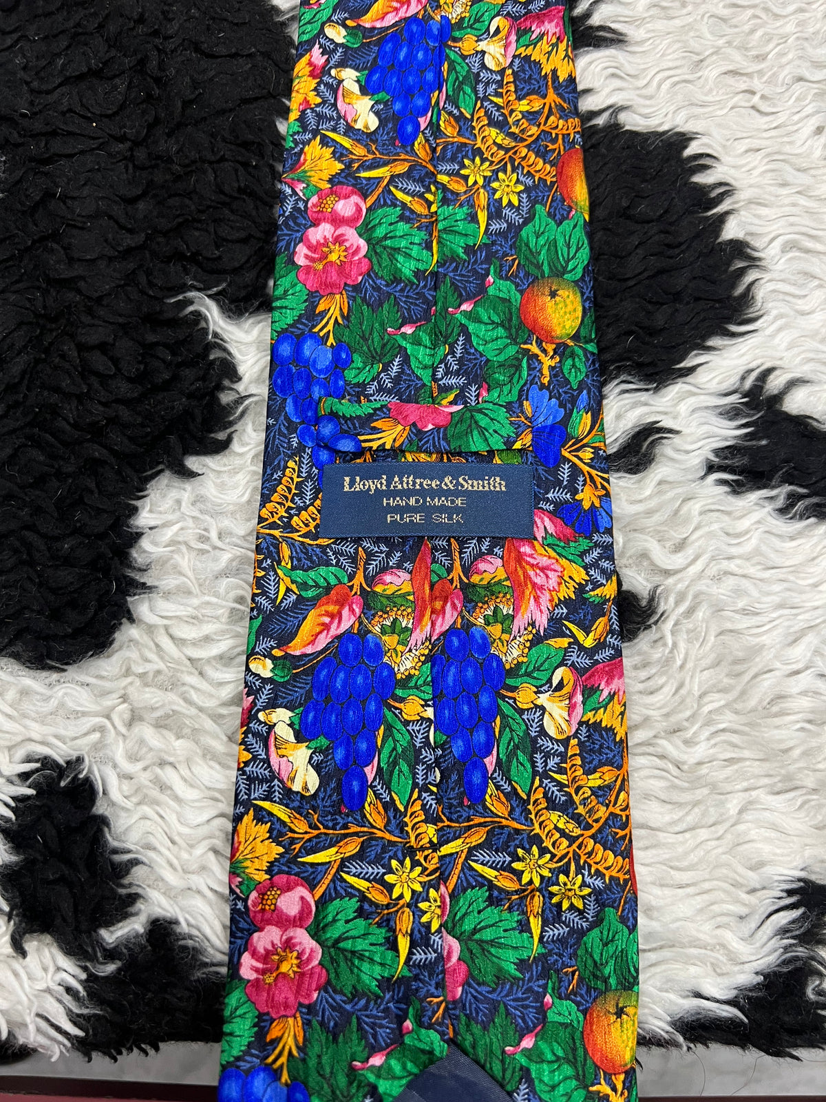 Lloyd Attree Jungle & Fruits Tie