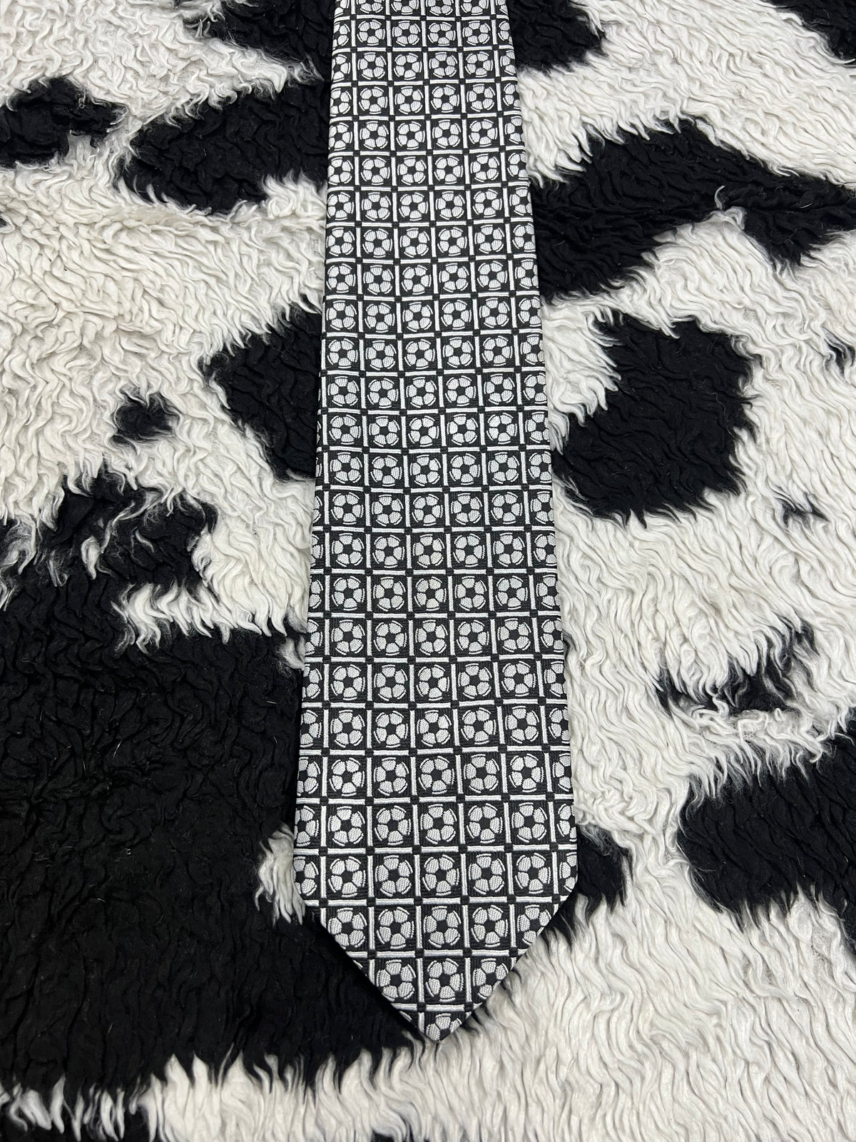 GEORGE Football Tie