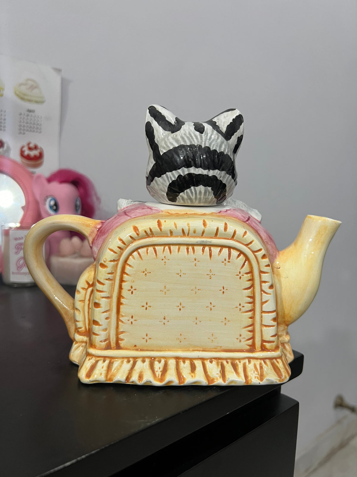 Cat Family Ceramic Kettle